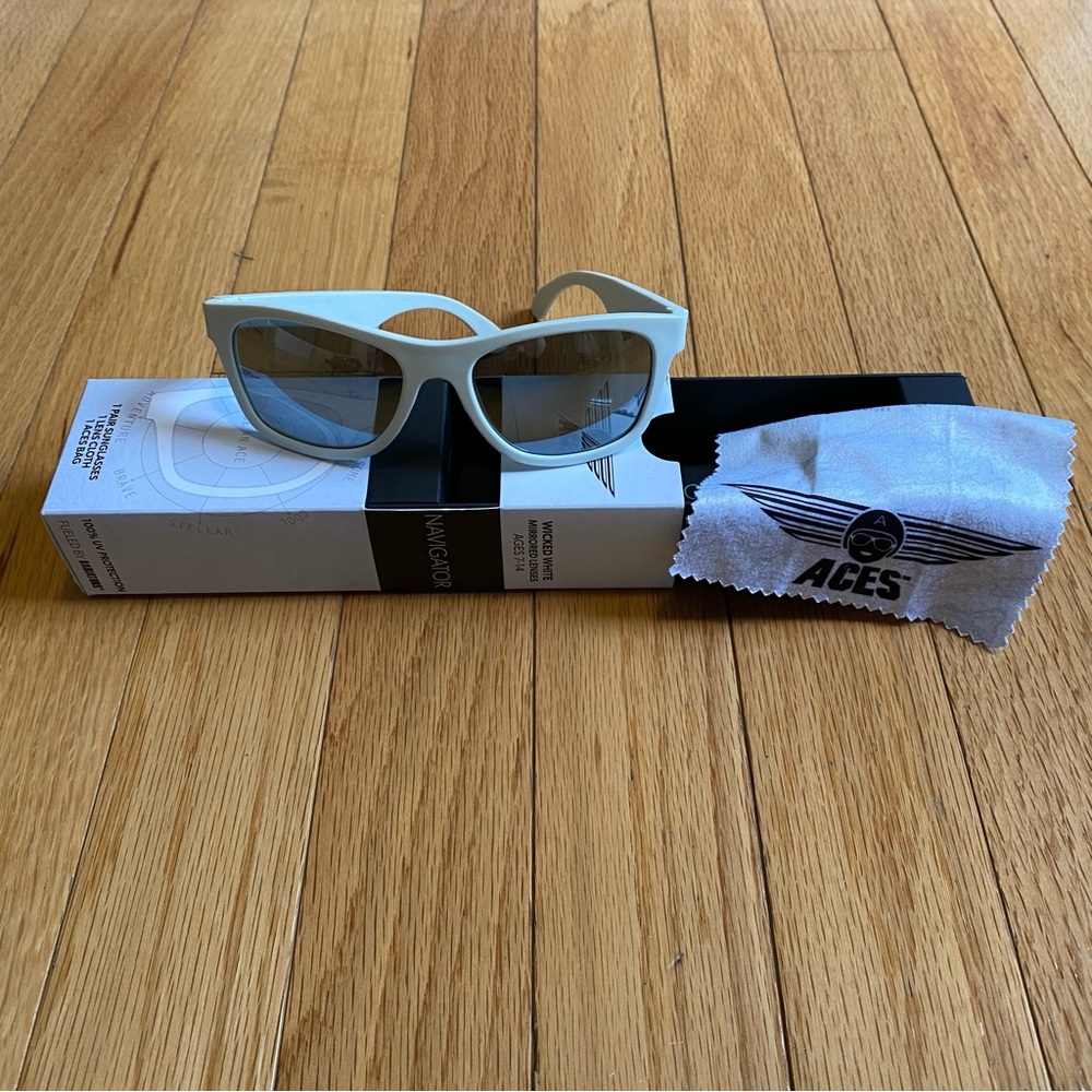 Babiators White Big Kid Sunglasses Like New!